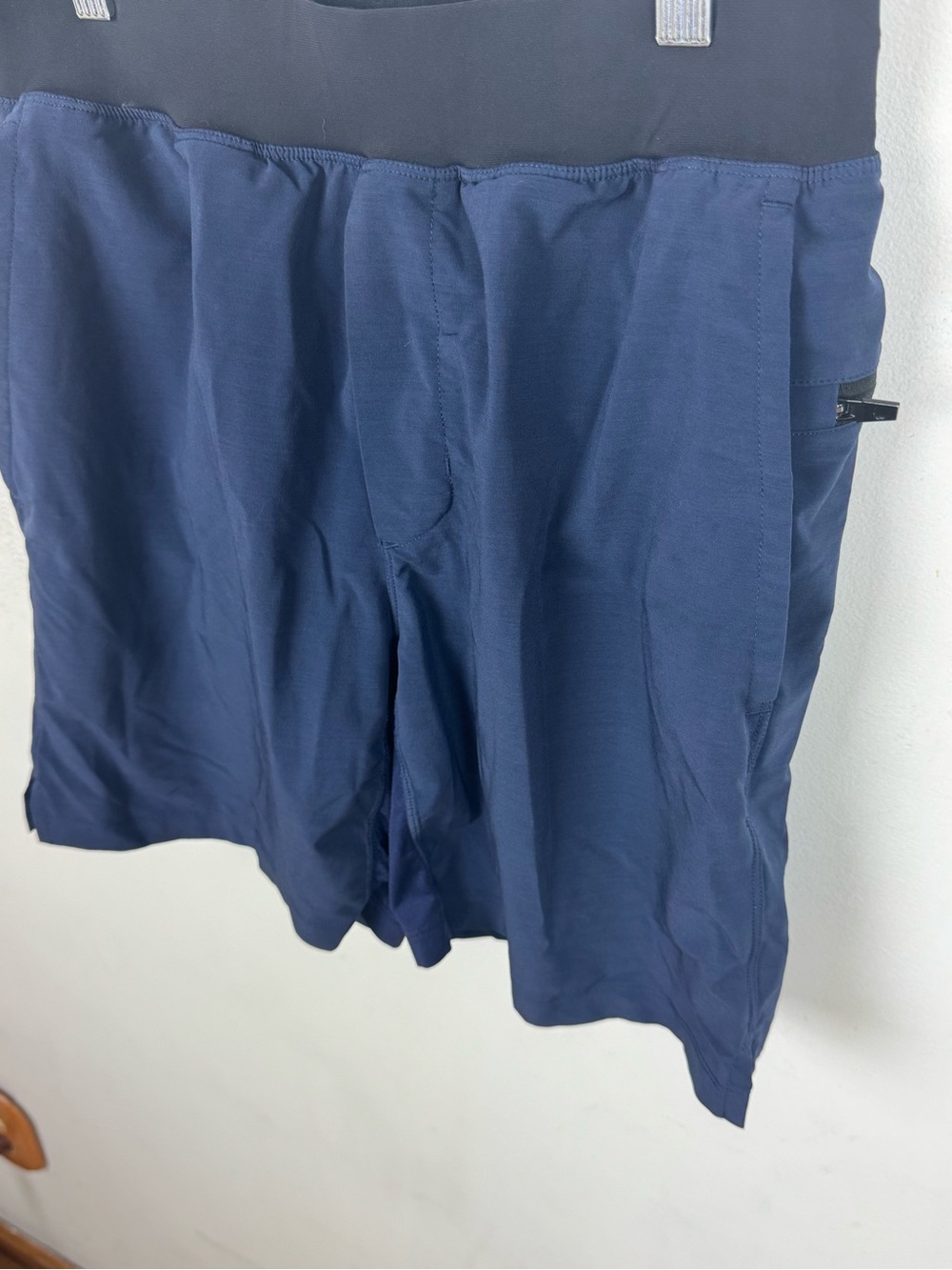 Fabletics Shorts - Picture 3 of 5